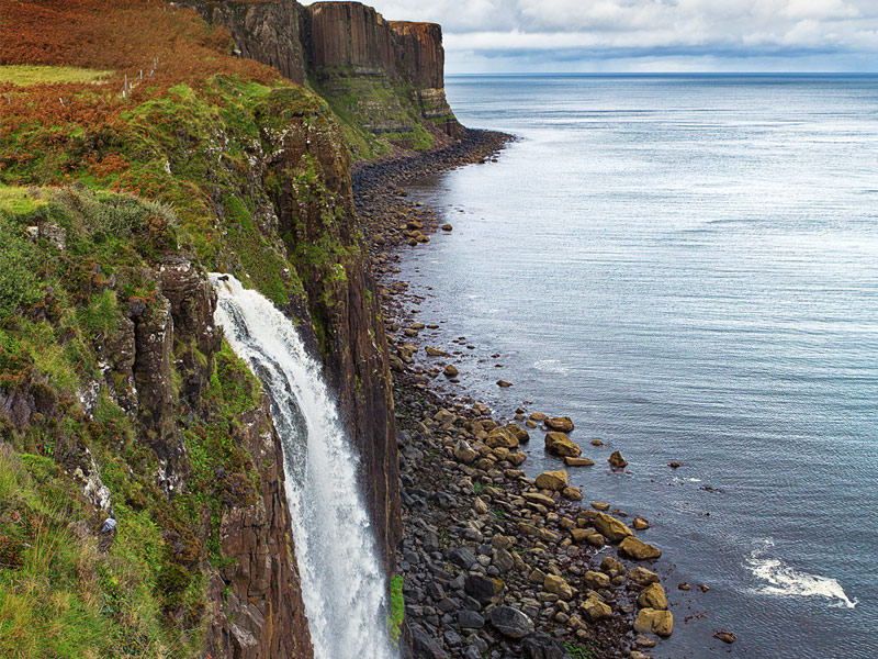 Kilt Rock Waterfall