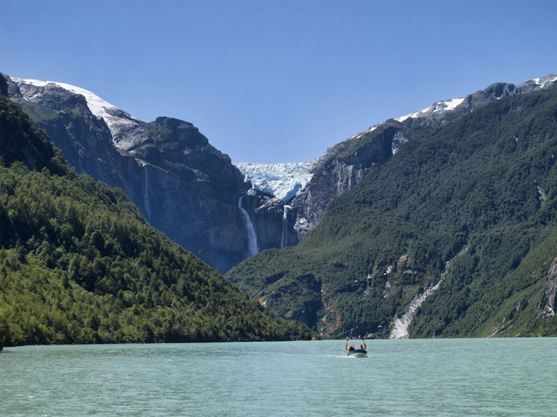 Ventisquero Colgante Falls