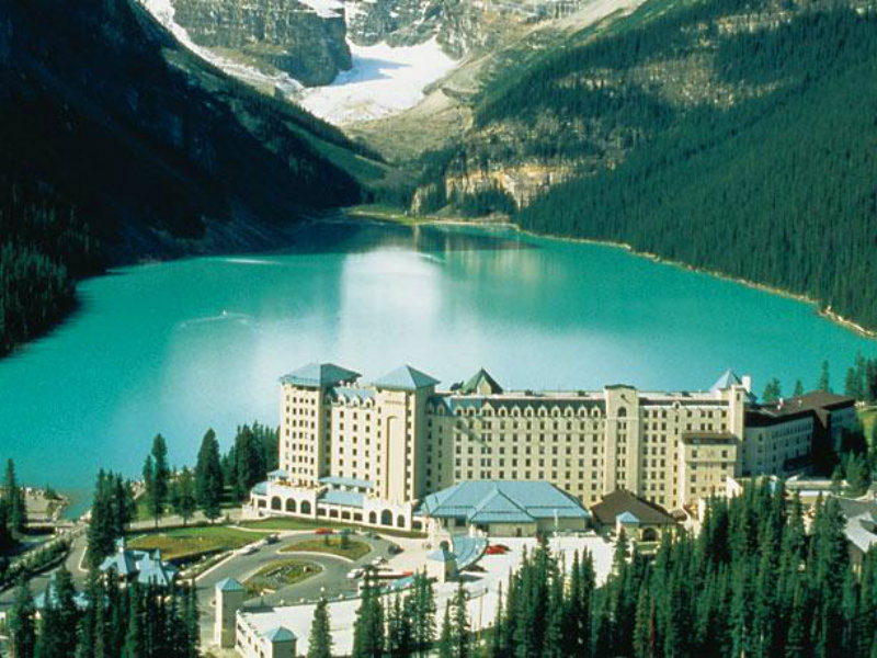 Fairmont Chateau