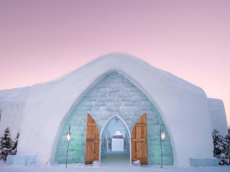 Hotel de Glase, Quebec, Canada