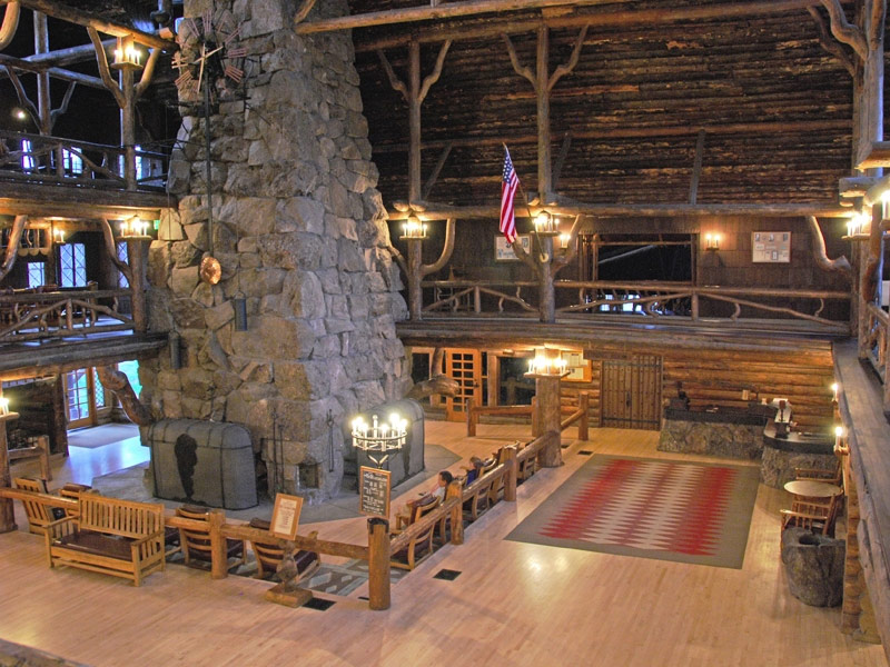 Old Faithful Inn, Yellowstone National Park, Wyoming 