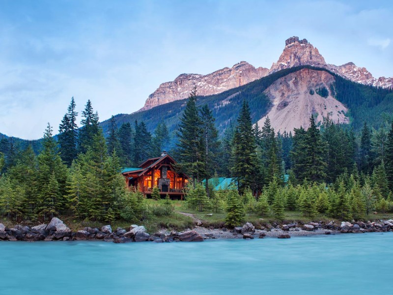 Cathedral Mountain Lodge