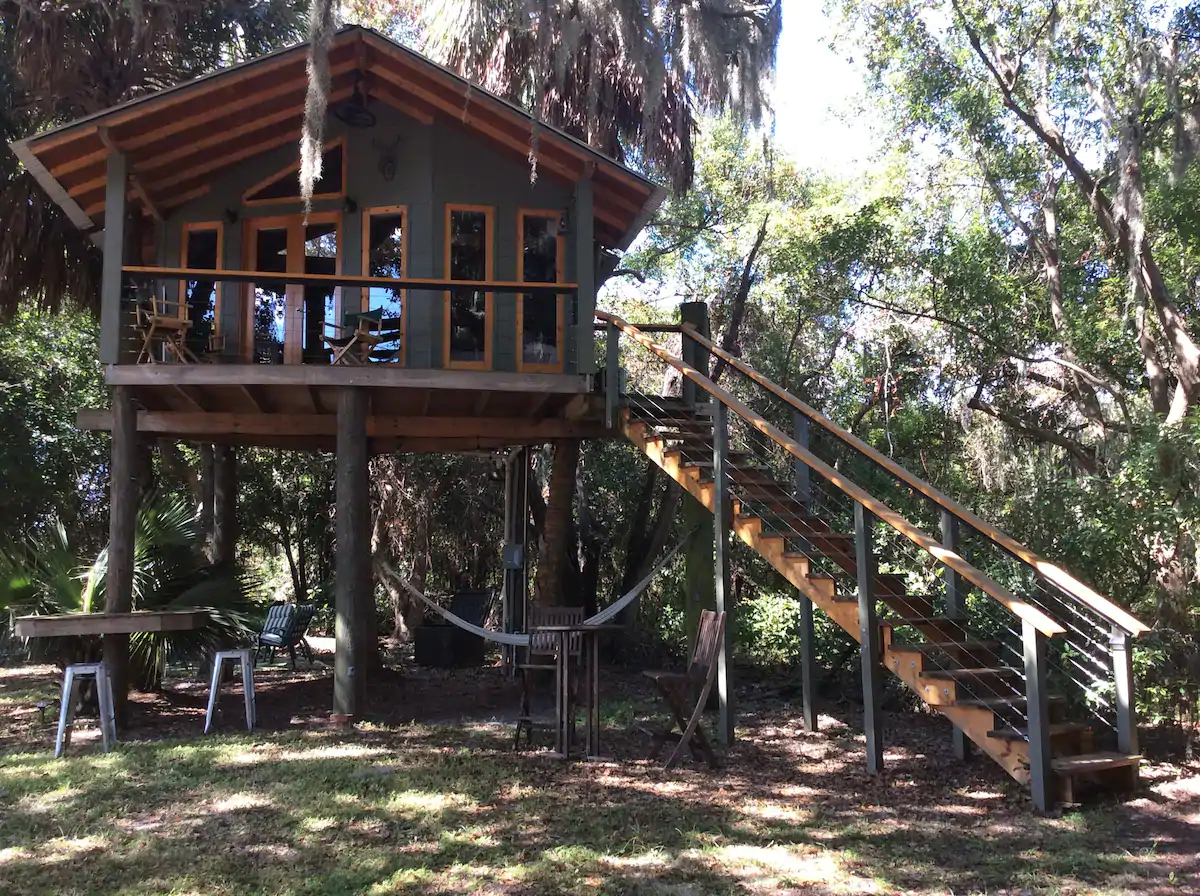 Treehouse in the Woods