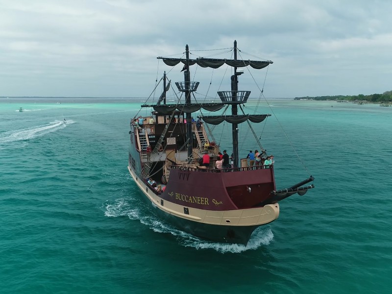 Destin Pirate Cruise on the Buccaneer Pirate Ship