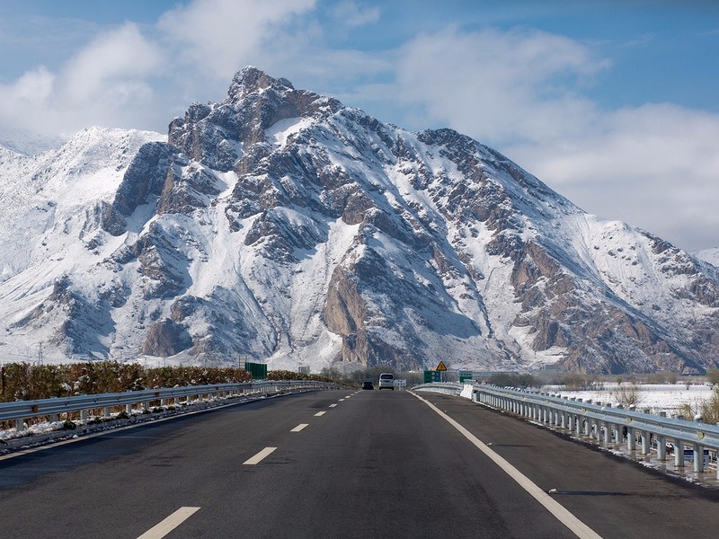 Friendship Highway, China