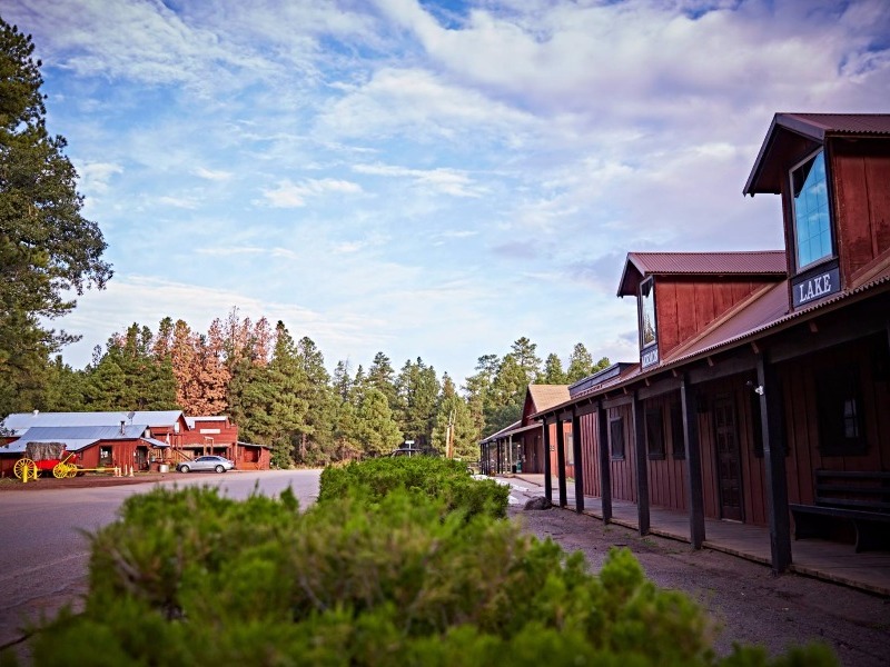 Mormon Lake Lodge