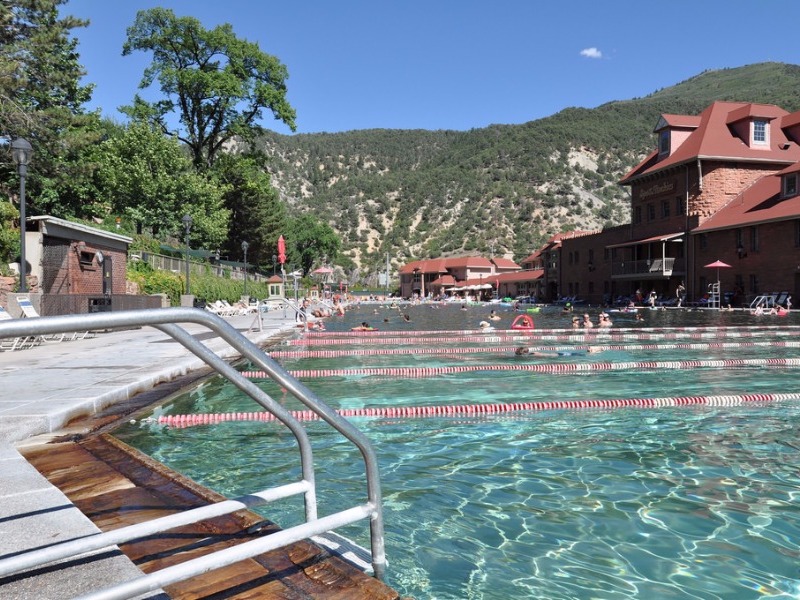 Glenwood Hot Springs pools and amusement park