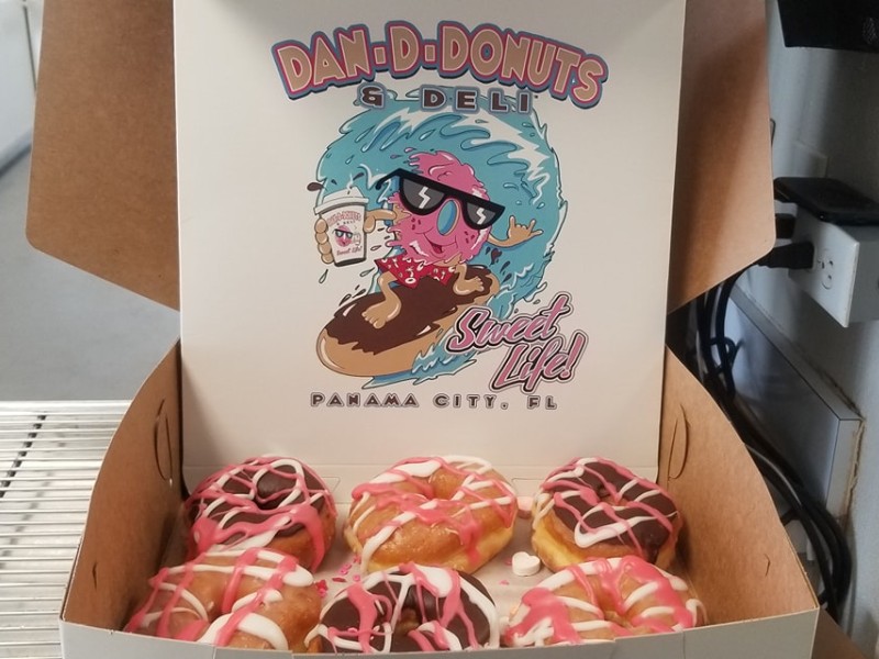 Dan-D-Donuts & Deli