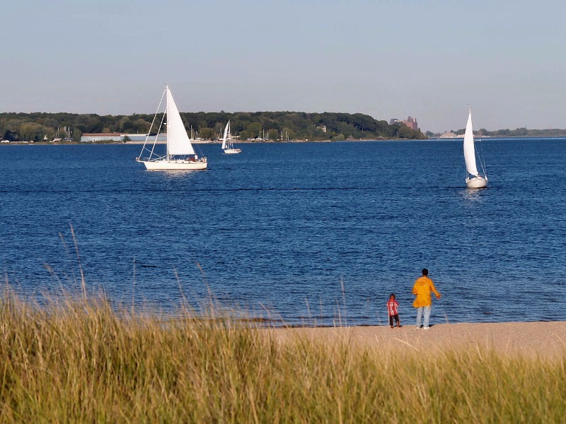 Muskegon lake