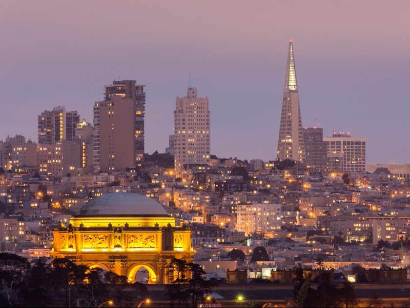 Palace of Fine Arts and San Francisco skyline