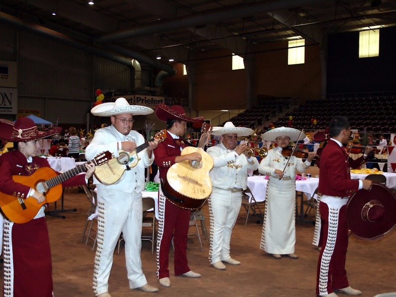 San Angelo Festival with Mariachi band performing