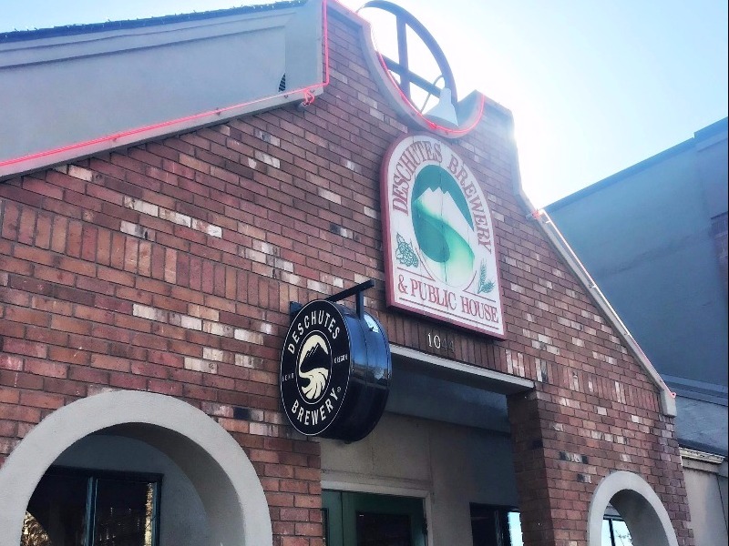 Deschutes Brewery Bend Public House