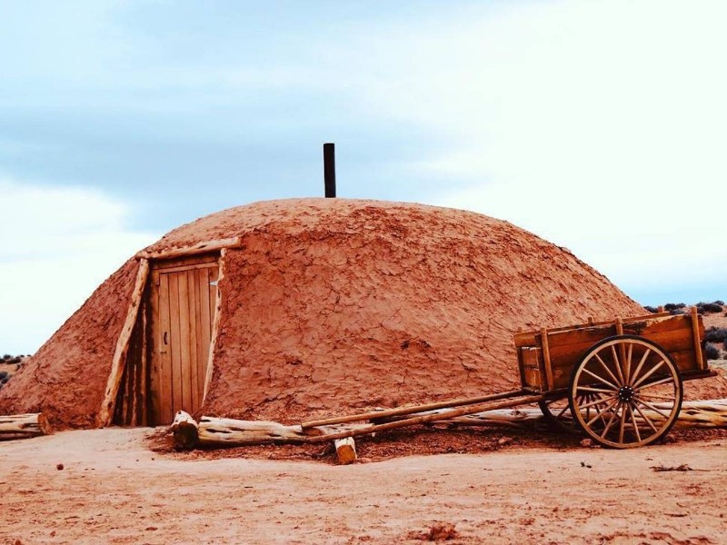 Hogan Glamping on Navajoland