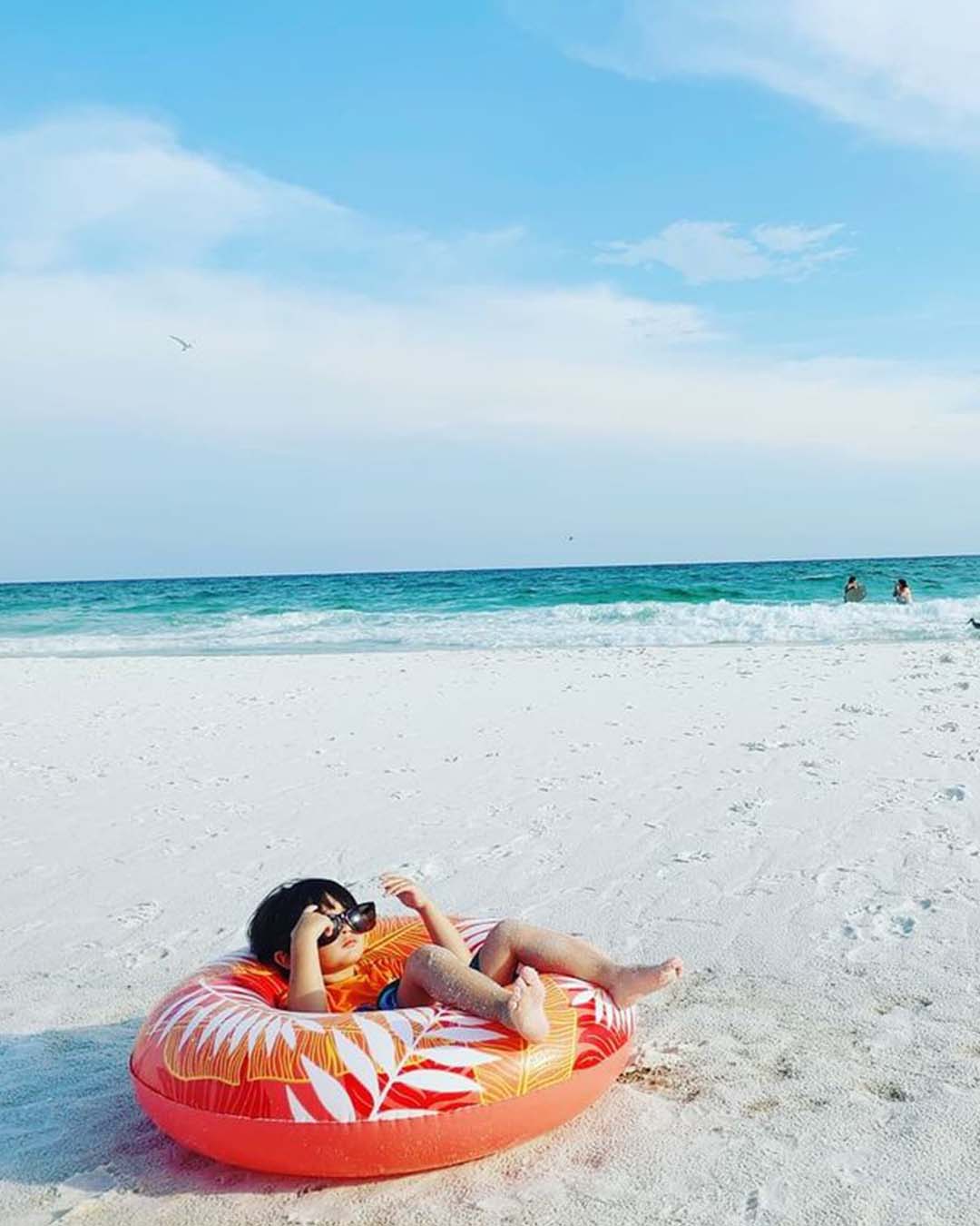 Kid relaxing on Fort Walton Beach