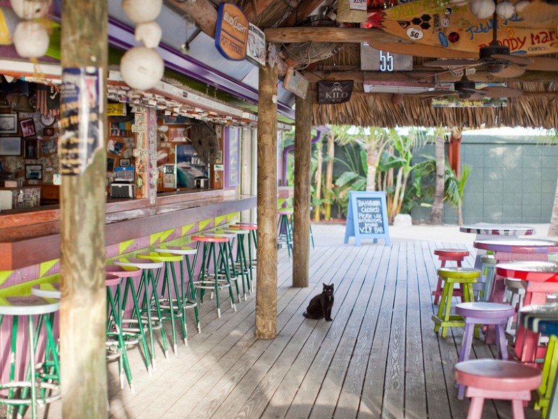 10 Best Tiki Bars & Restaurants in Florida (Right On The Water) – Trips ...