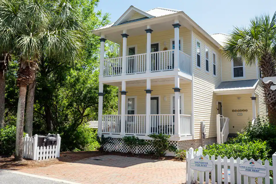 Beach Cottage South of 30a, Steps to Beach