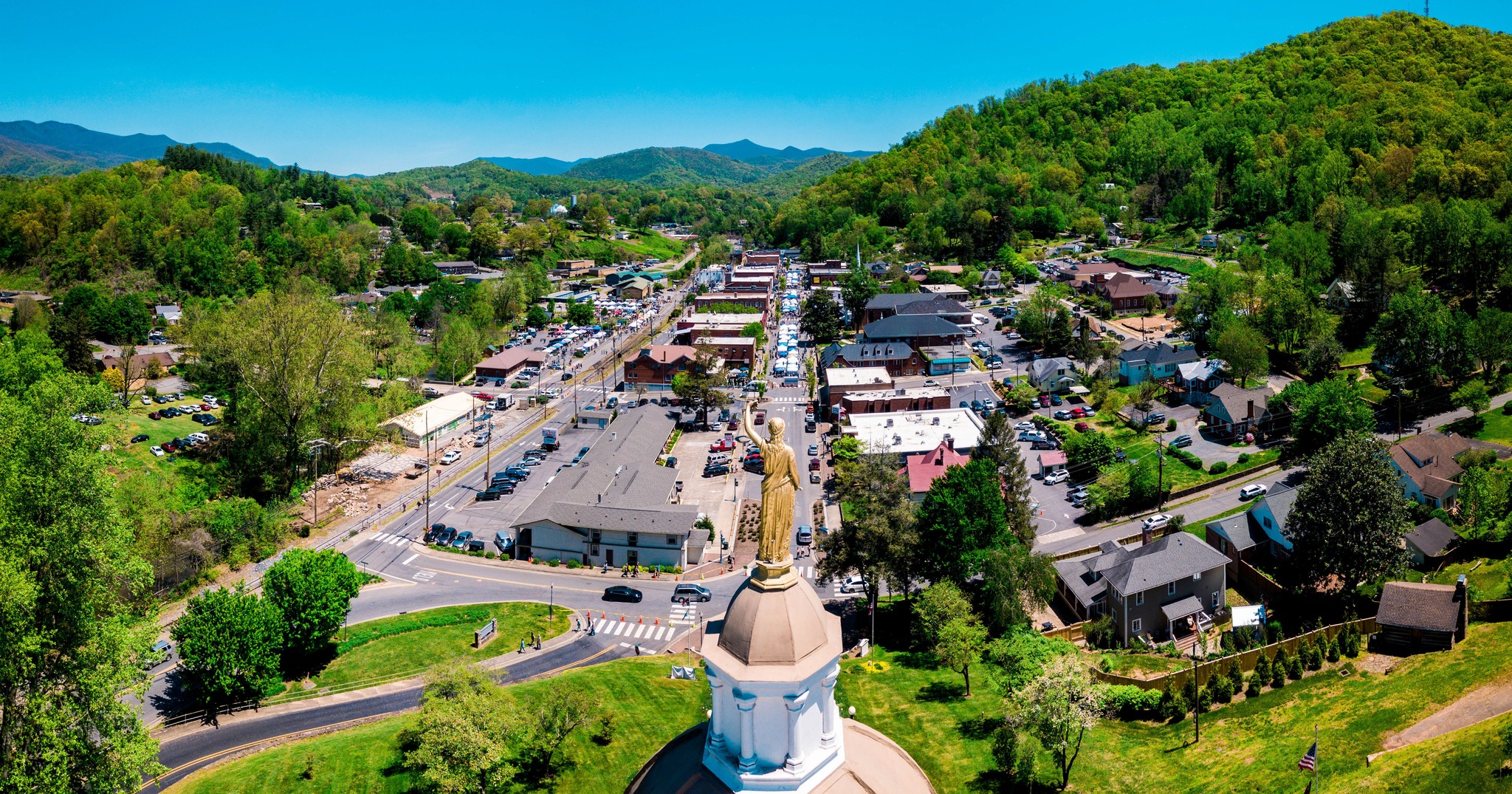 Mountain Towns around North Carolina's Cashiers Sliding Rock