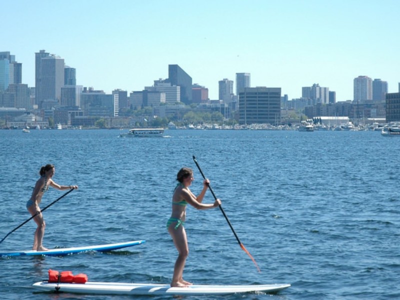 Paddle boarding on Lake Union, Seattle