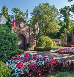 colorful flowers in The Elizabethan Gardens