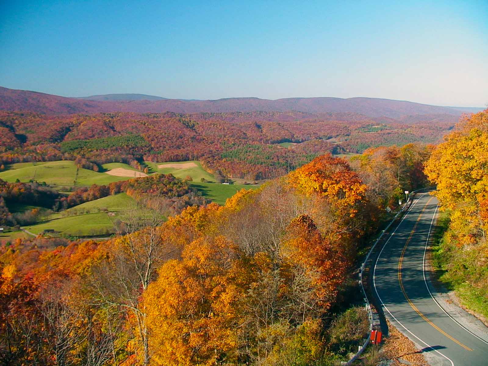 Autumn Views from Big Walker Lookout