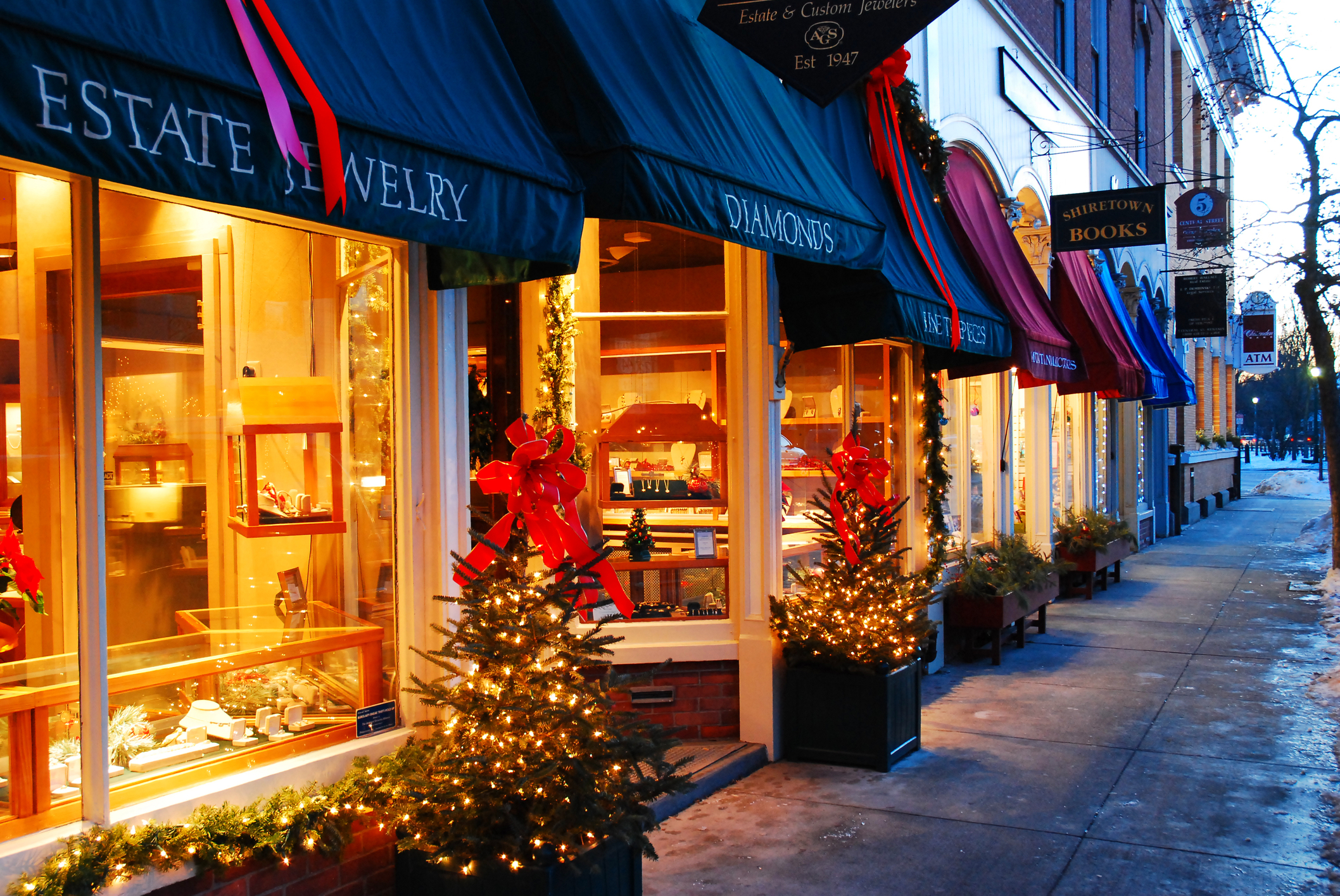 Christmas lights in Woodstock, Vermont