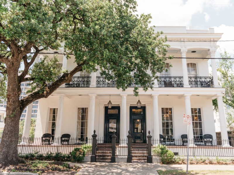 11 Best New Orleans Hotels to Book For Mardi Gras Trips To Discover