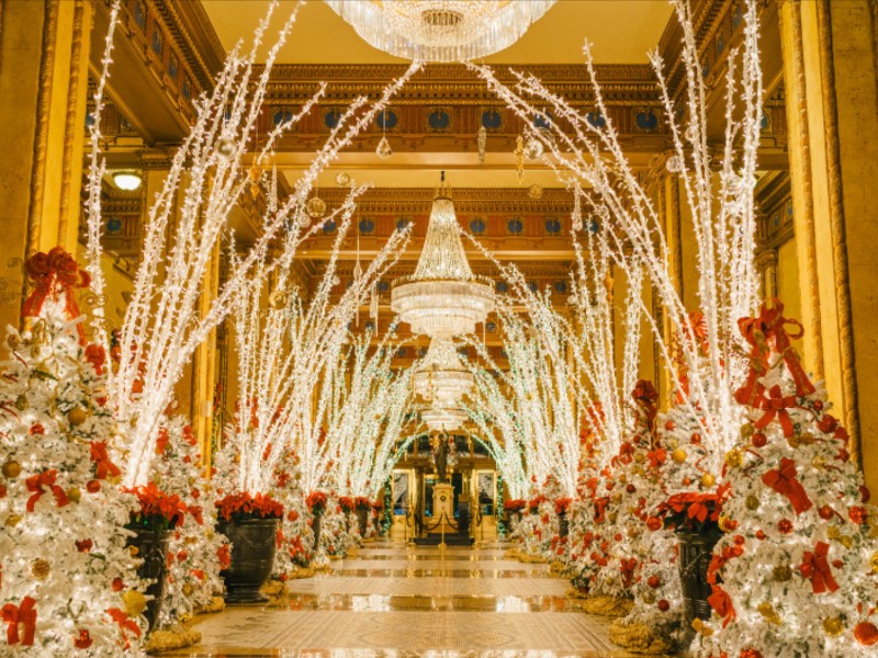 Christmas at The Roosevelt New Orleans