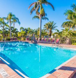 outdoor pool at Captiva Beach Resort