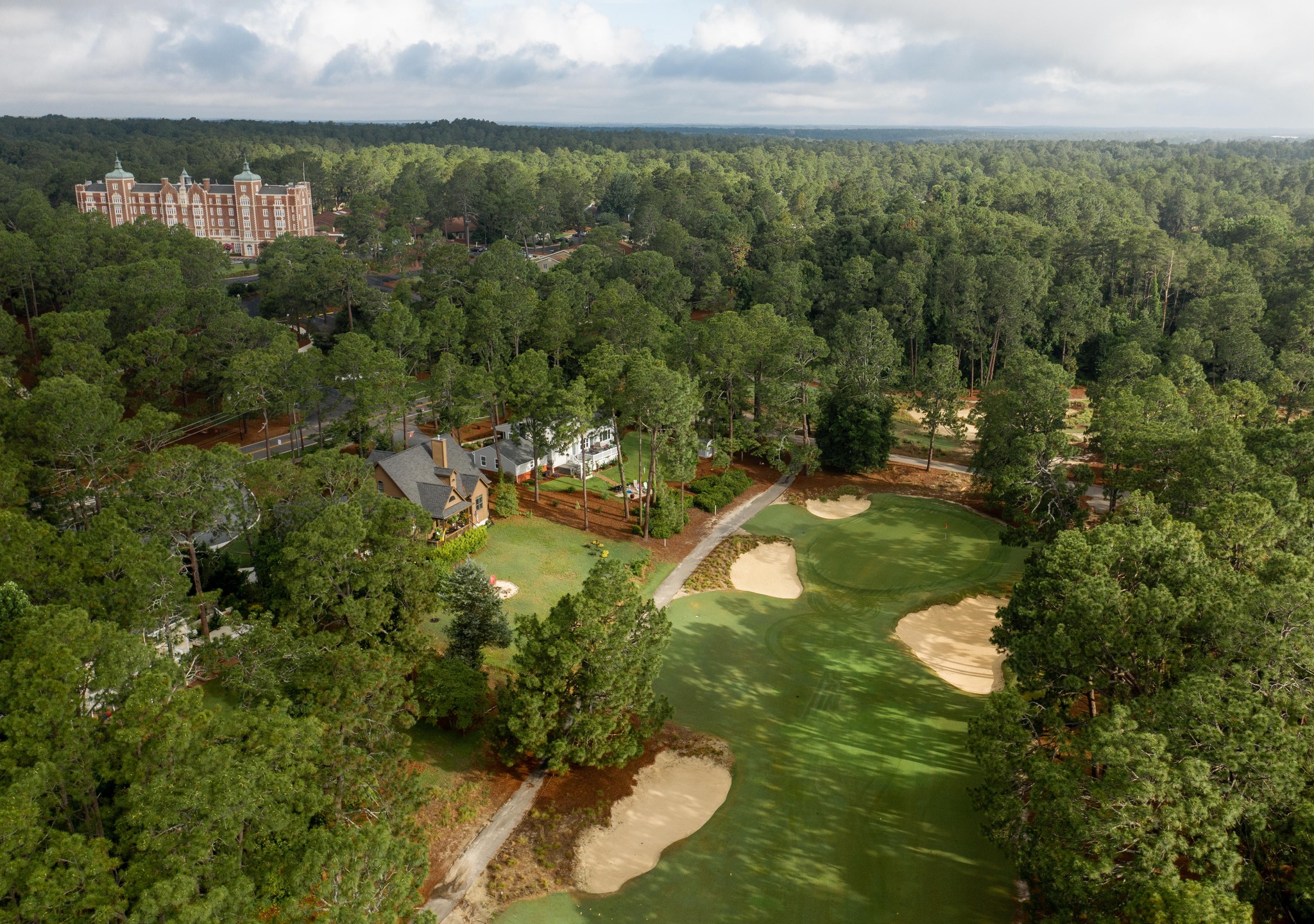 Pine Needles Lodge and Golf Club