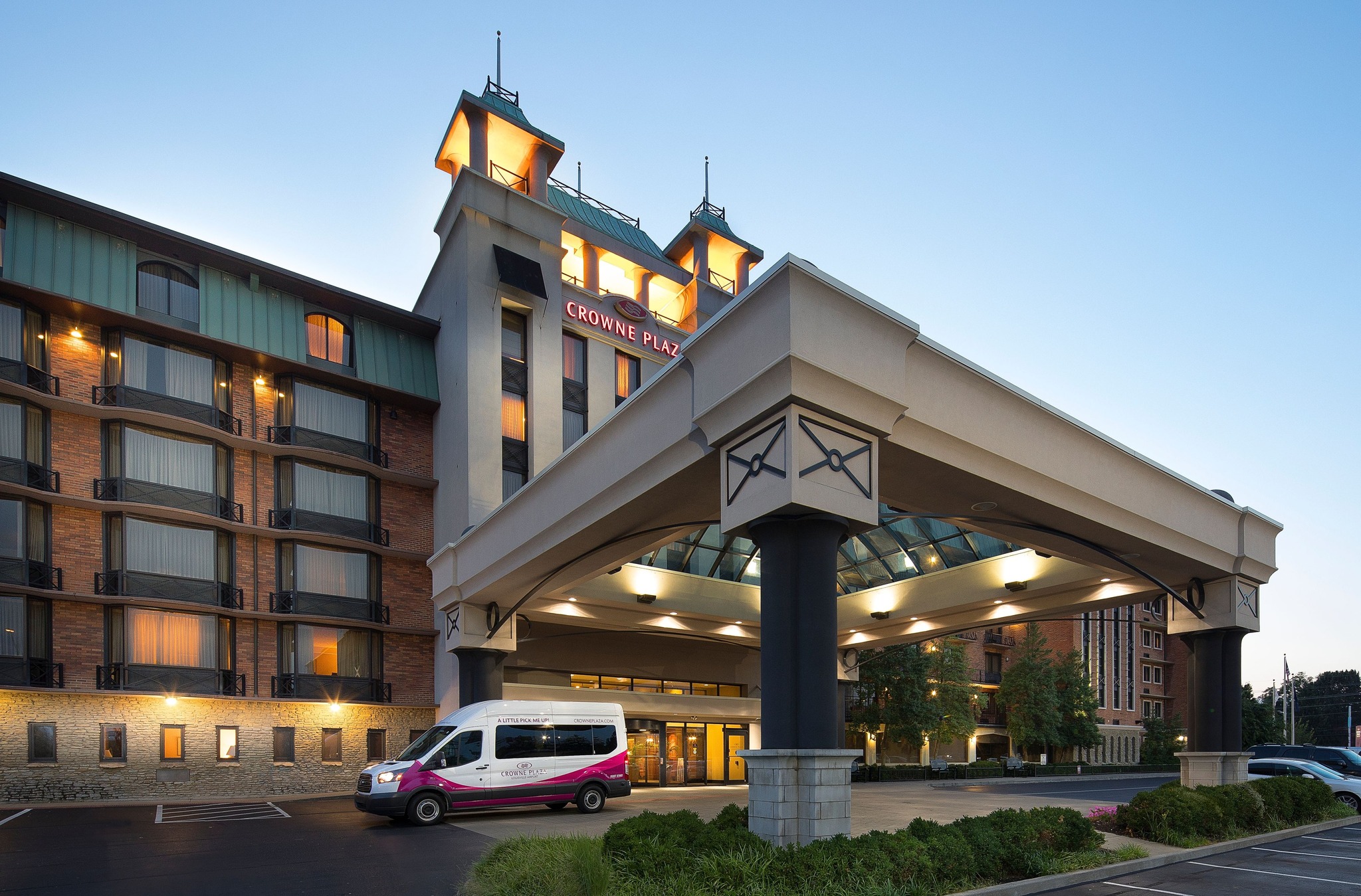 Crowne Plaza Louisville Airport Expo Ctr, an IHG Hotel