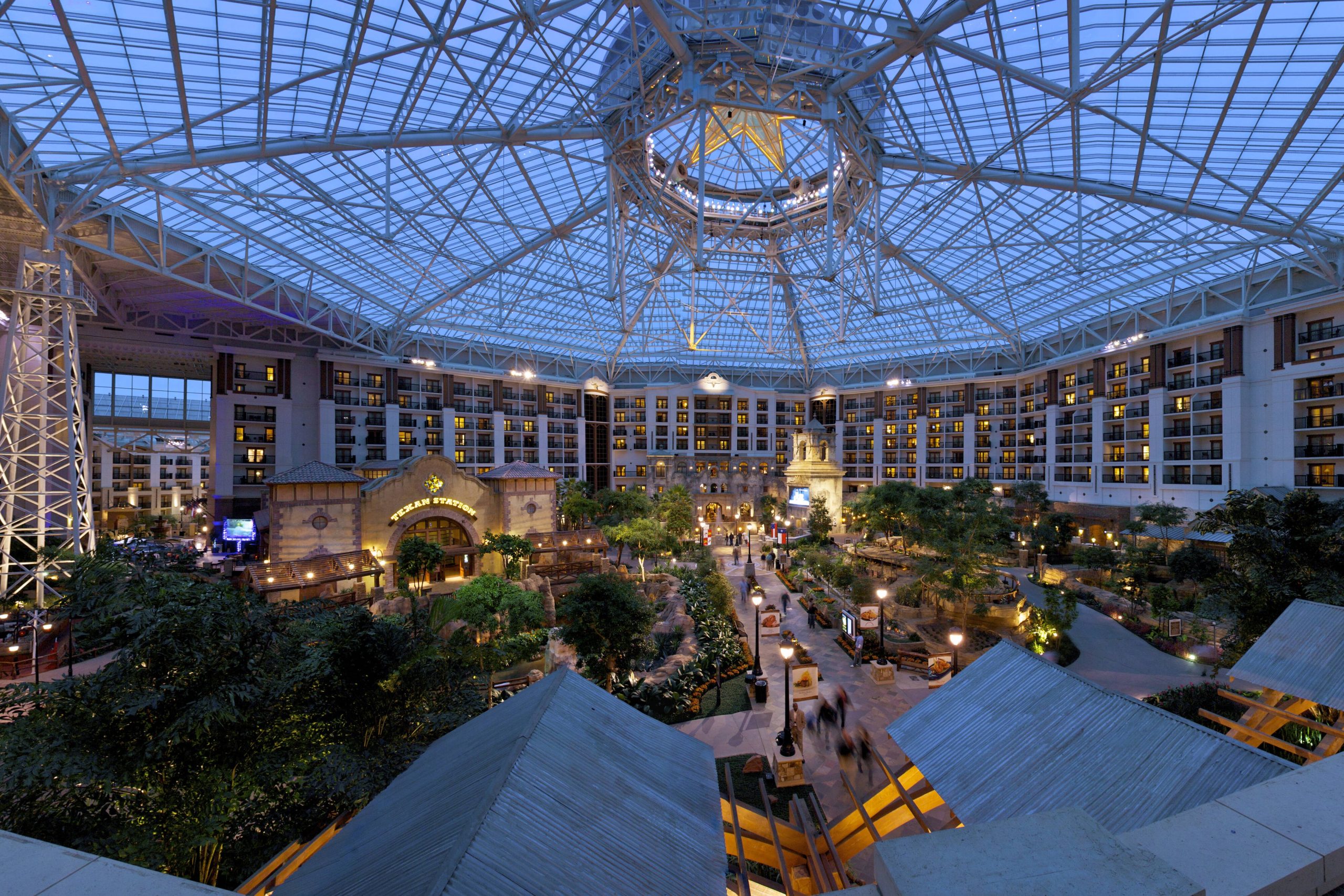 Gaylord Texan Resort