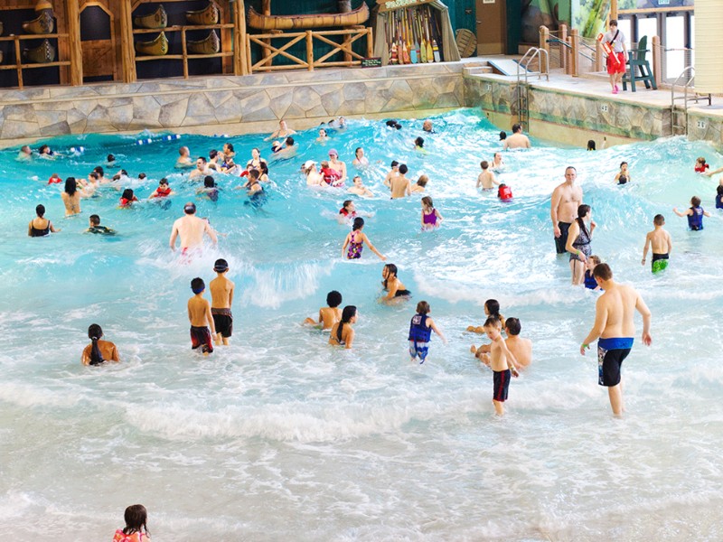 The wave pool at Great Wolf Lodge 