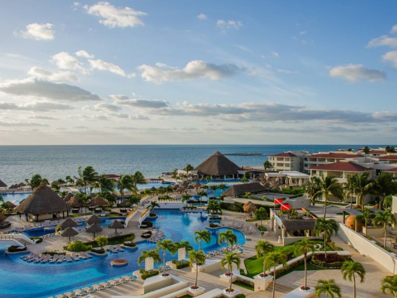 Aerial view of Moon Palace Cancun, Mexico