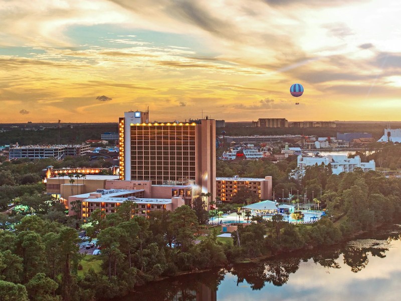 The Wyndham Lake Buena Vista