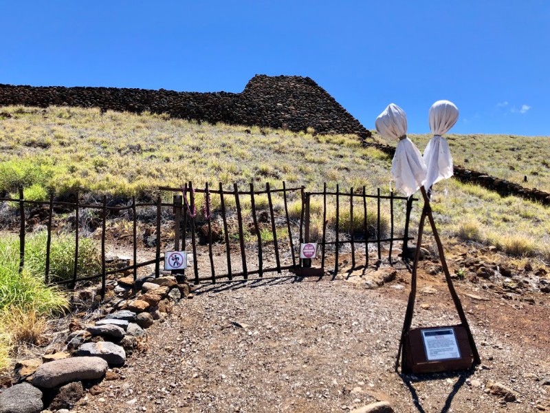 Walking around Pu-ukohola Heiau National Historic Site