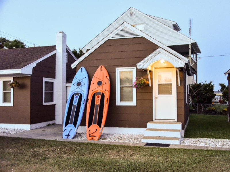 Snug Harbor Marina & Cottages