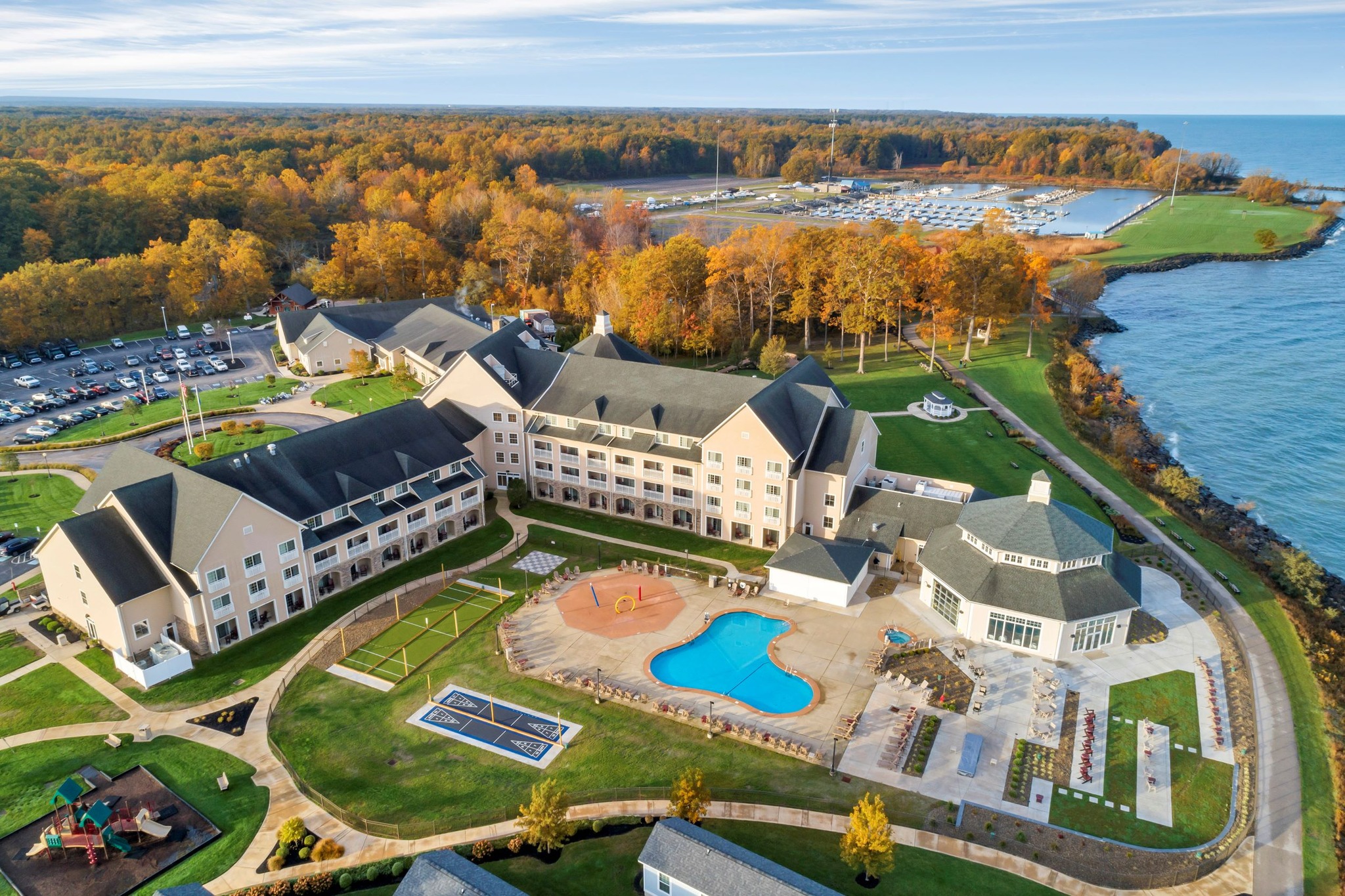 The Lodge at Geneva-on-the-Lake