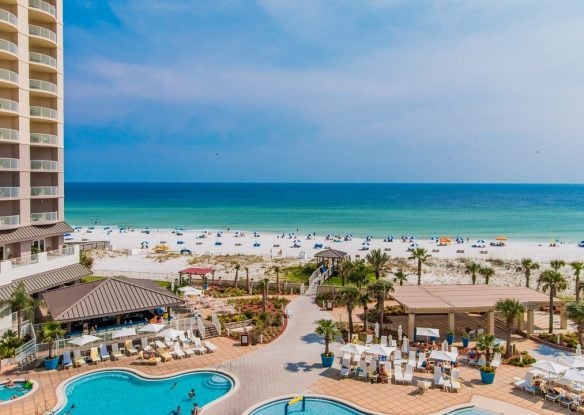 outdoor beach area at Hilton Pensacola Beach