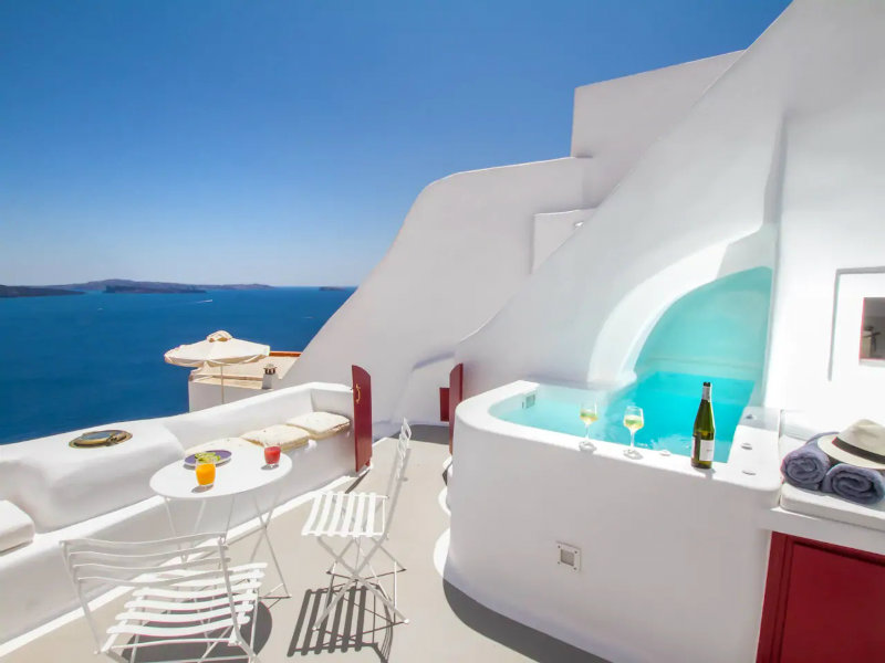 Santorini Airbnb