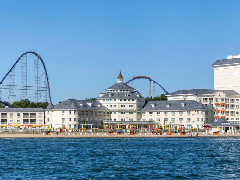 Water view at Cedar Point's Hotel Breakers