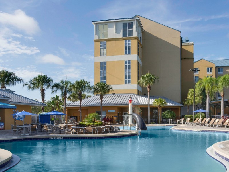 Top 8 Family Hotels Near Seaworld Orlando (Kid-Friendly) – Trips To ...