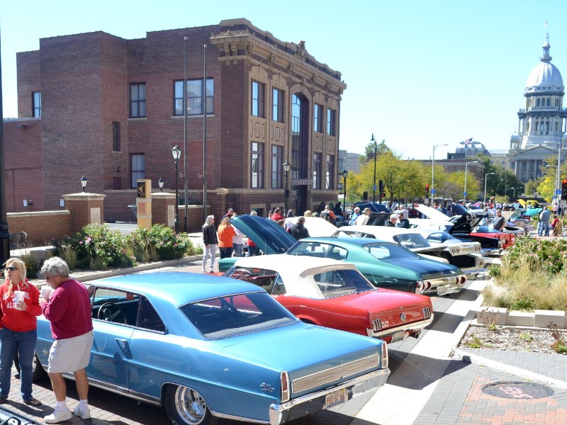 Cars at Route 66 Fest