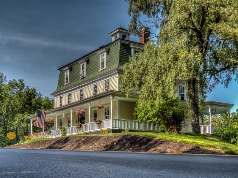 The Ballard House Inn on  Lake Winnipesaukee, New Hampshire