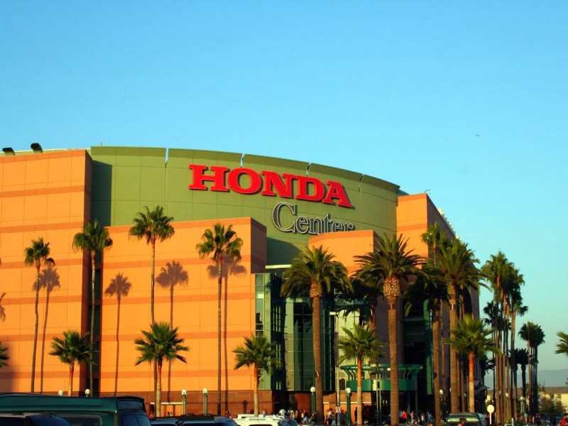 Honda Center 
