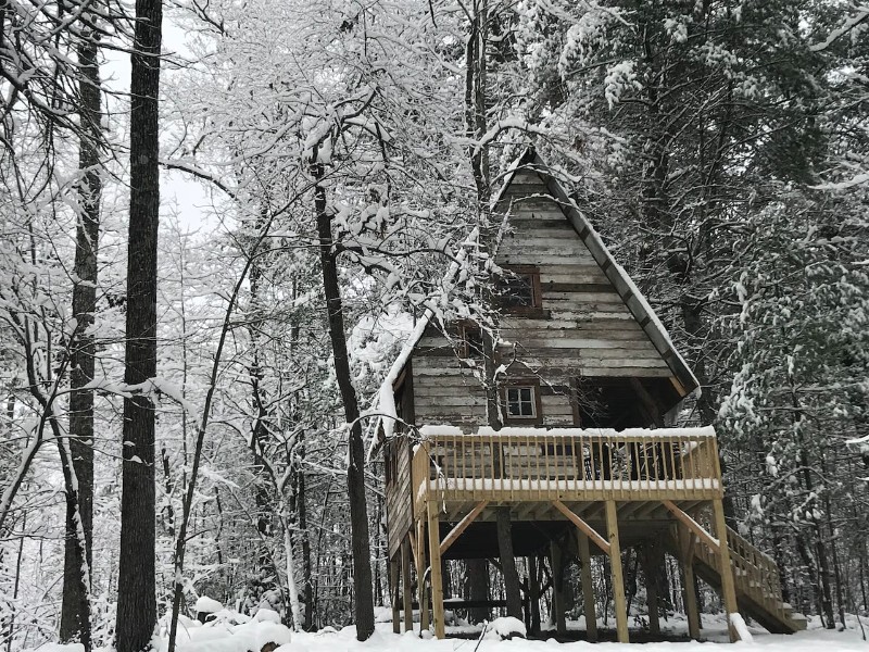 Sereni tree house, Haunted treehouse of Suches, Georgia Airbnb