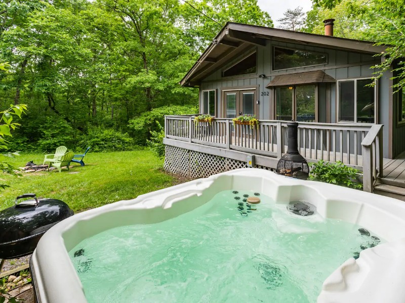 Shenandoah Hideaway, Garden Pub & Hot Tub