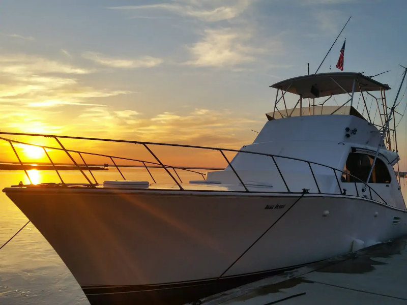 Fall into a great getaway. Escape to our Yacht.