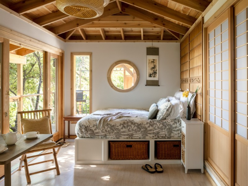 Beach View at the Bird’s Nest Bungalow - Stinson Beach, California