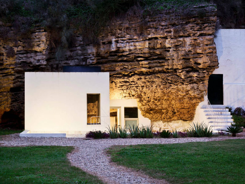 Cave House,Suite in the Nature