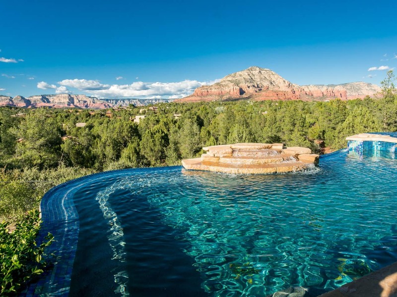 Sedona Sundance with an infinity pool